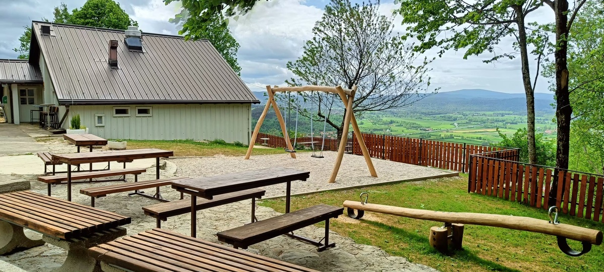 Koca Mladika 7